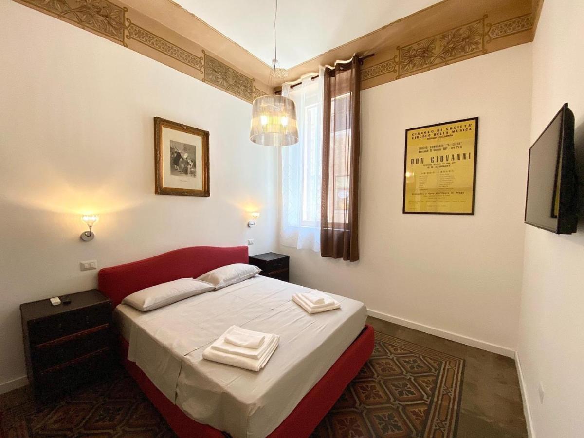 Bed and Breakfast Al Teatro à Reggio de Calabre Extérieur photo